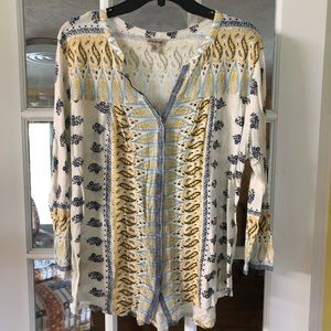Lucky Brand top